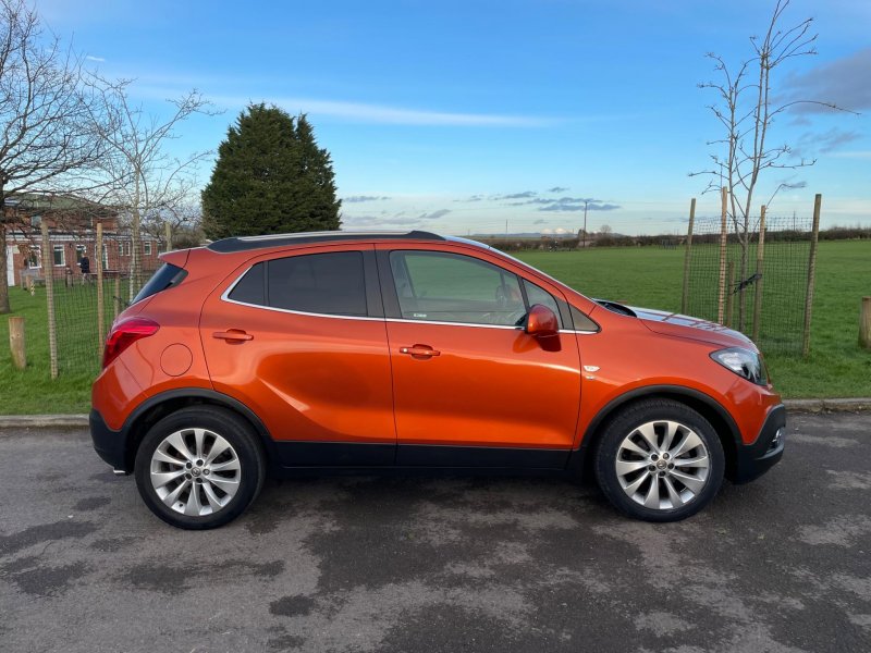 VAUXHALL MOKKA