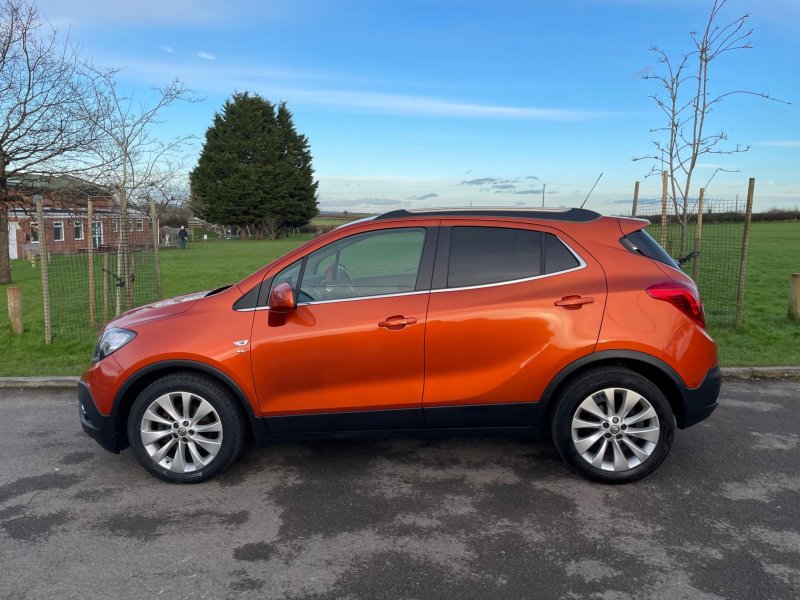 VAUXHALL MOKKA